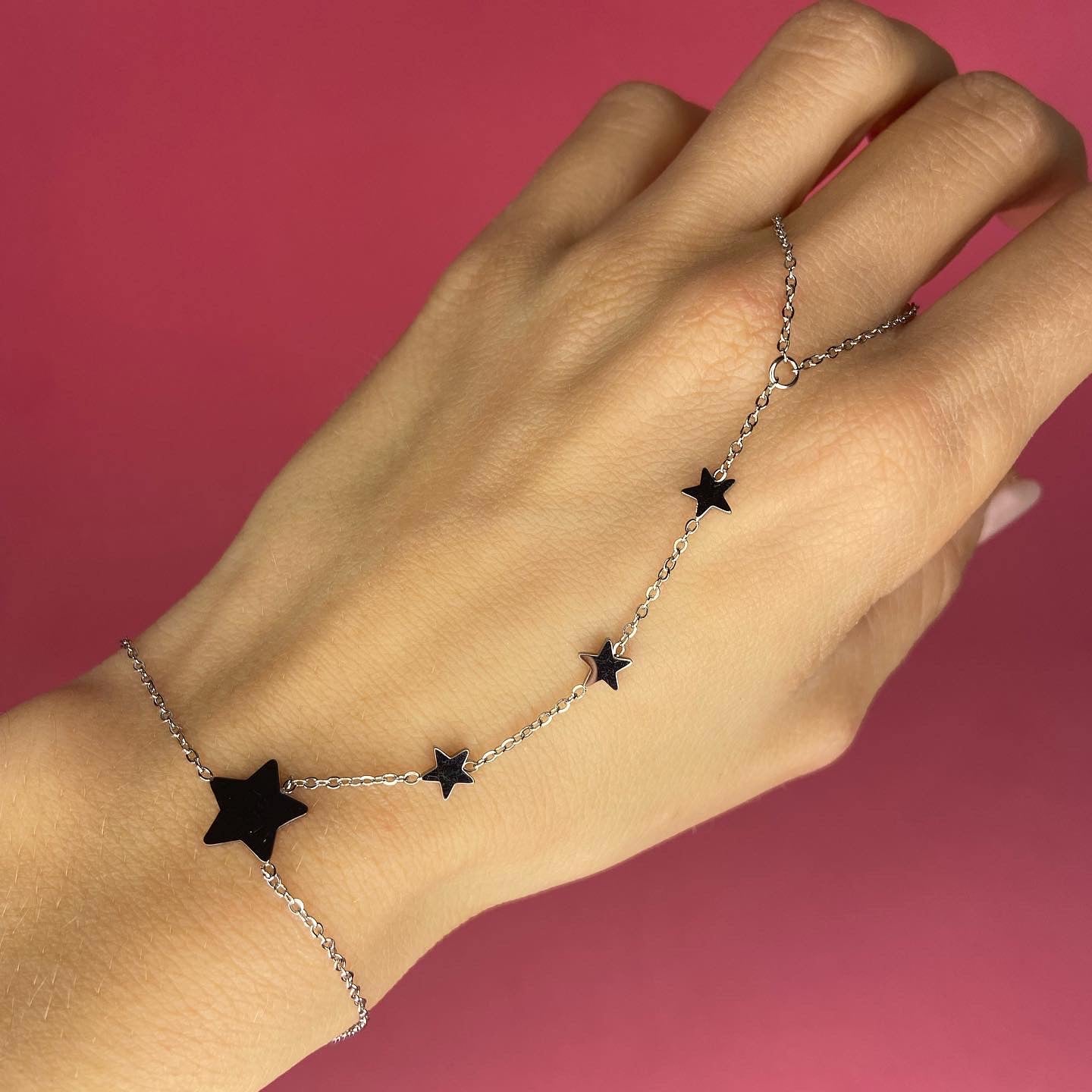 SMALL STARS | Baciamano
